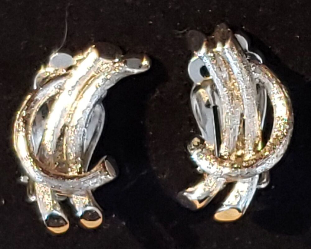 Pair of Vintage Kramer Silver Tone Abstract Clip On Earrings, Classic Earrings